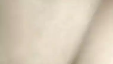 Desi cute girl riding bf cock
