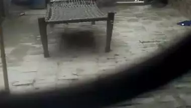 Desi lover kissing seen , spy video