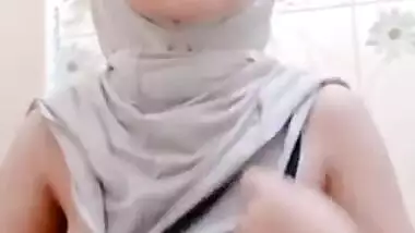 Beautiful Cute Horny Girl Part 1