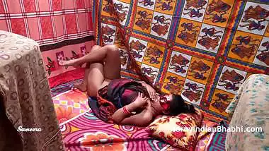 Tamil Tamil Aunty Simran Masturbating In Saree