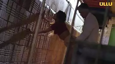 Indian Actress Neha Kapoor satisfying fucked with stranger