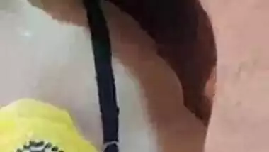 INDIAN MOM comes on my mouth 69 position
