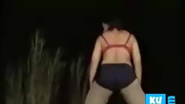 Hot pakistani phudi mujra