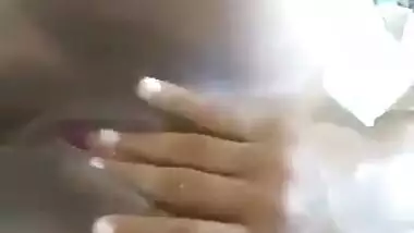 What a horny bhabi is she