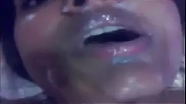 Excited college girl satisfies her bf on a voyage to goa