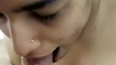Desi hot face bhabi suck