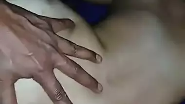 Big ass GF viral desi chudai in doggy position