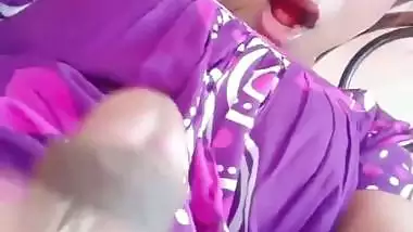 Sexy shemale masturbating and showing her big dick