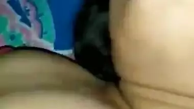 Hot and fatty bhabhi Enjoying fingering by lover