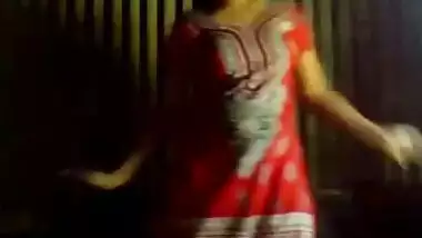 Bangladeshi chubby girl dancing nude on cam