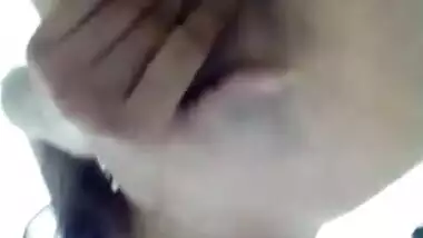 horny college girl fingering pussy