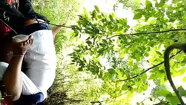 Village Couple Outdoor mms