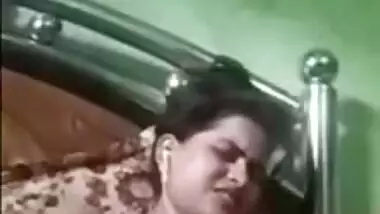 Bangladeshi live pussy show video on selfie cam
