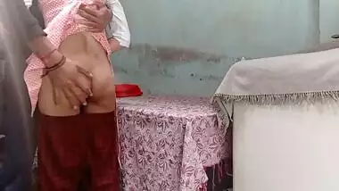 Newly married couple’s full romantic sex video in Hindi, hard fuck, chude wali girl, Indian porn sex, DESISLIMGIRL XVIDEO