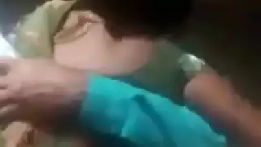 Desi village aunty fucking with nbir and her Daughter make video