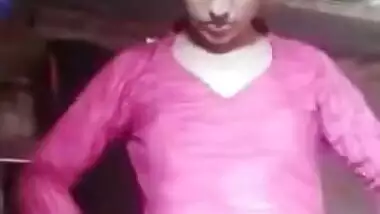 Desi Bangla Village Girl Leaked Dressing Video