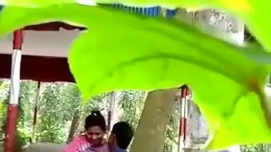 Desi Park m bhabhi ki romance