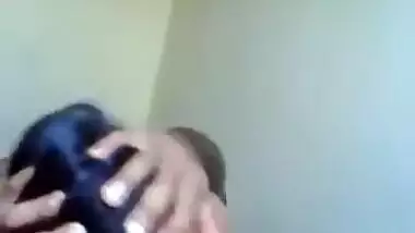Desi Wife Ki Thukayi