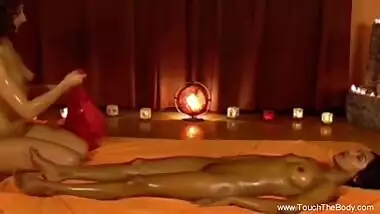 Learning How To Massage A Woman To Feel Good Deeply