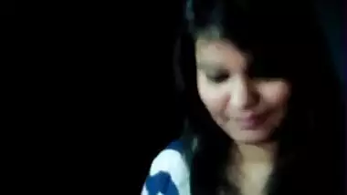 beautiful pakistani girl nehakhan shows boobs...