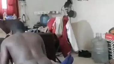 Sweet Indian Aunty 1st bbc Fuck for full video mail ( omervenna123@gmail.com )