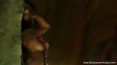 Making Her Sexiest Dance For You