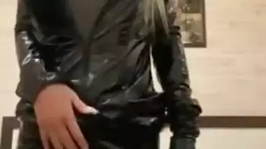 ????????????Ну че пидар, думал в сказку попал? Я обещала что опущу тебя ниже плинтуса и выбью клеймо «Куко