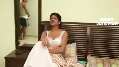 Desi sex bhabi hot