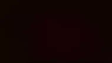 Pune girlfriend’s home made masturbation mms